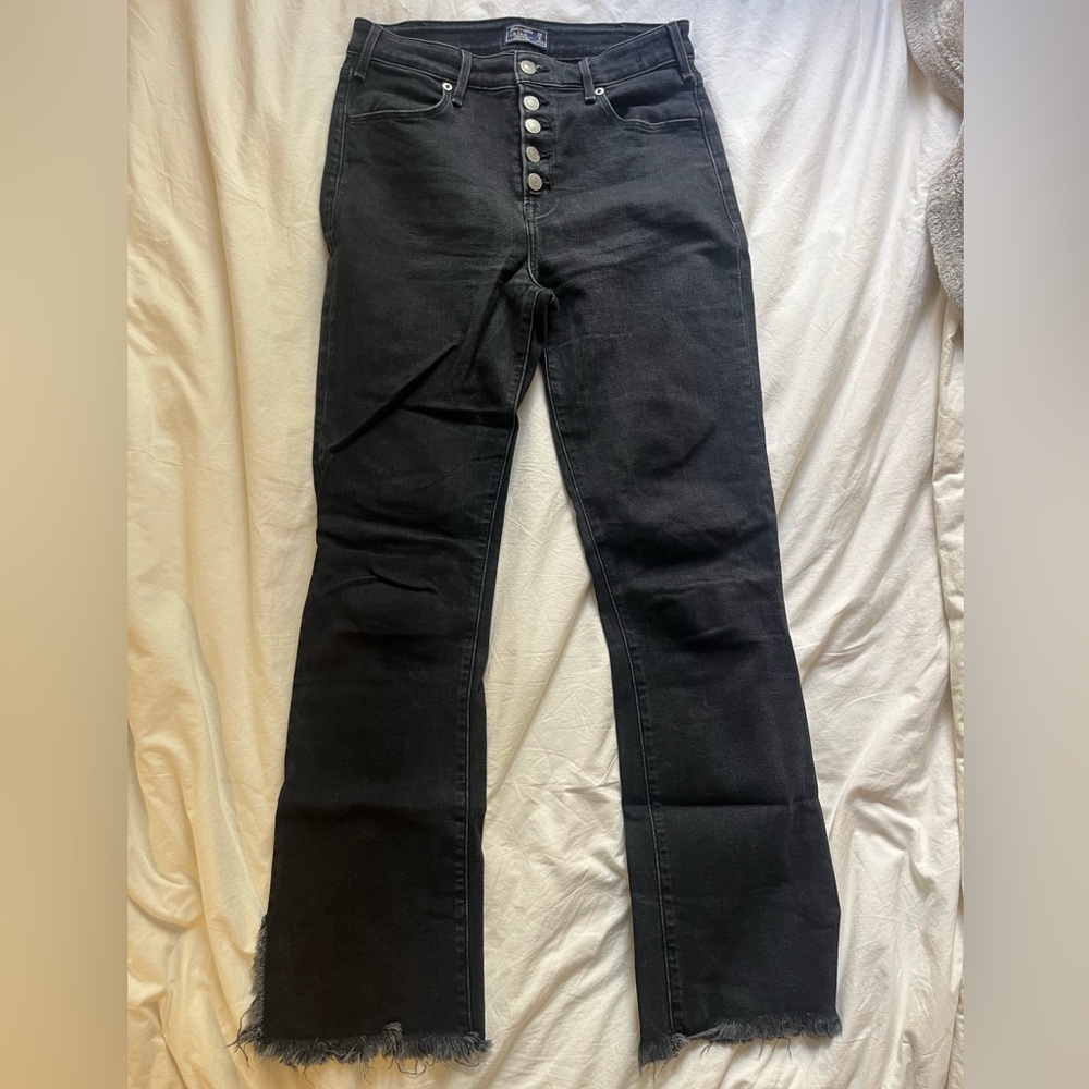 Abercrombie Black Cropped Flare Frayed Jeans size 28L